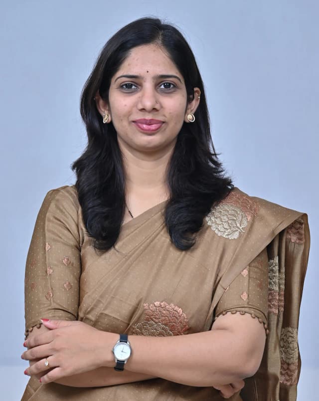 Prof Amrita Thakur
