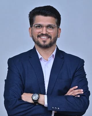 Ar. Shreyas Paranjape